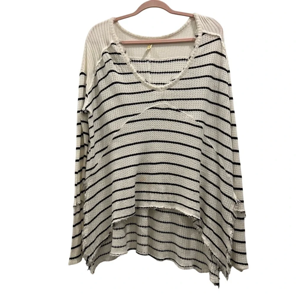 FREE PEOPLE Off White and Black Striped Flowy Boxy Oversized Tunic‎ XS Top